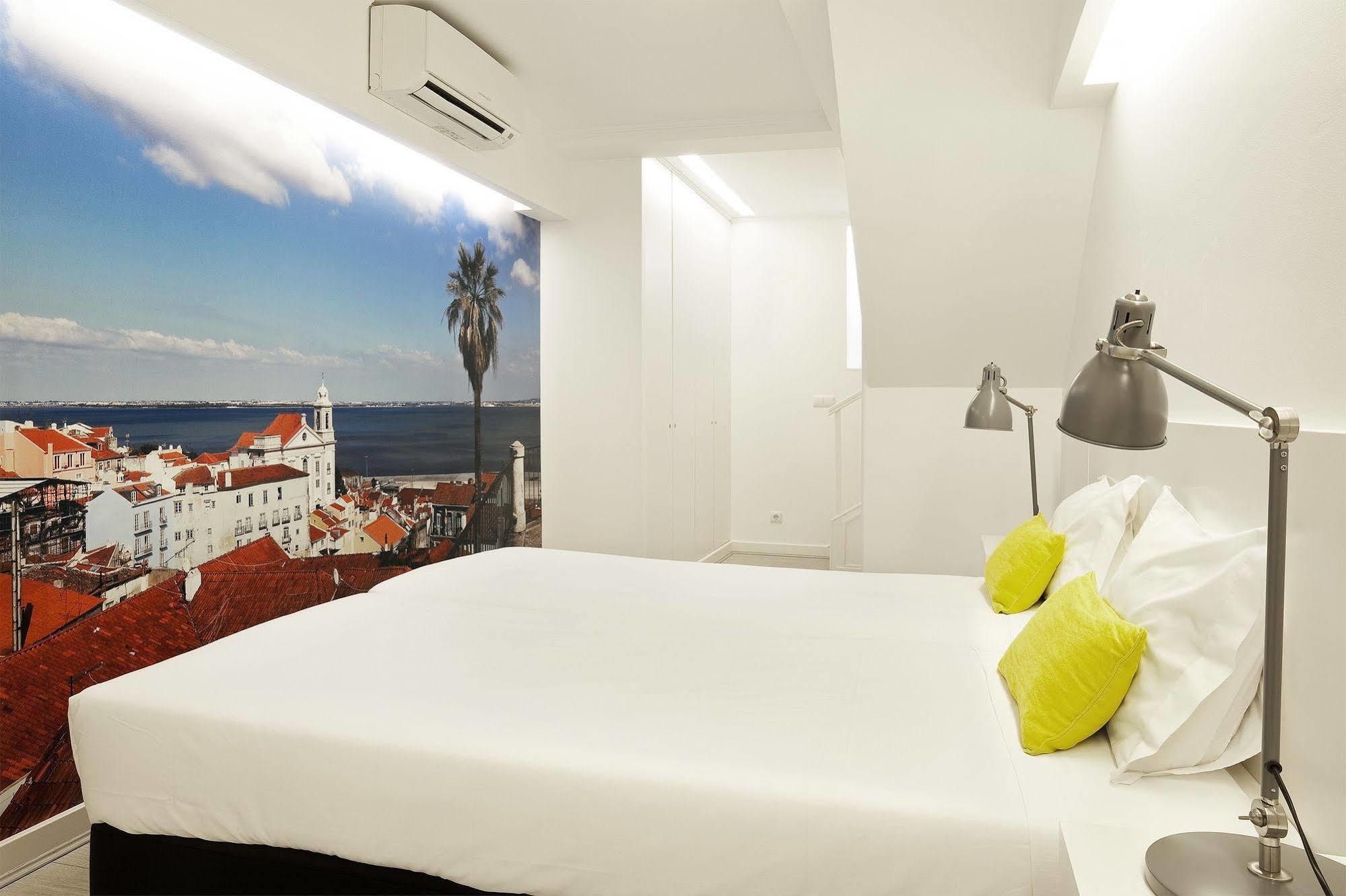 Hello Lisbon Santos Apartments Bagian luar foto